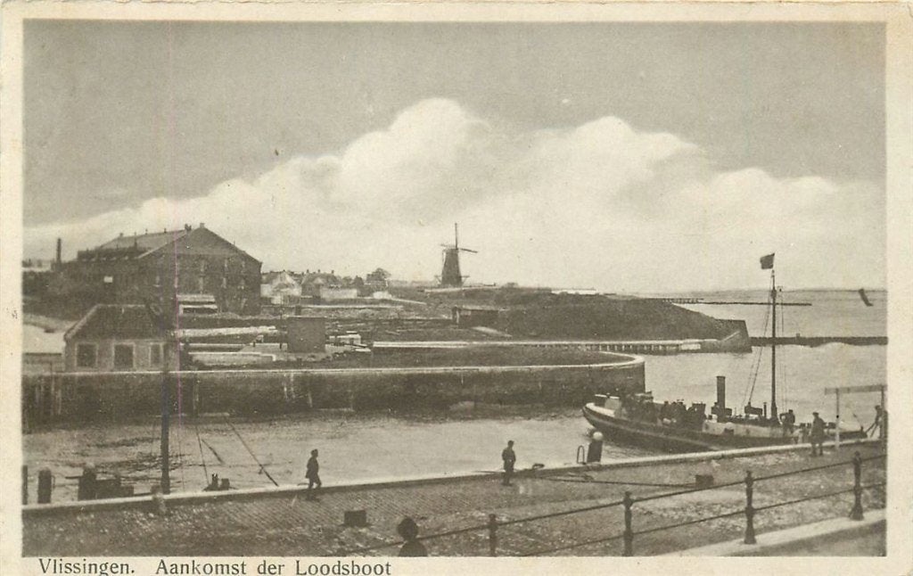 378-324-019 Vlissingen  Aankomst der Loodsboot, Verzenden, Voor 1920, Zeeland