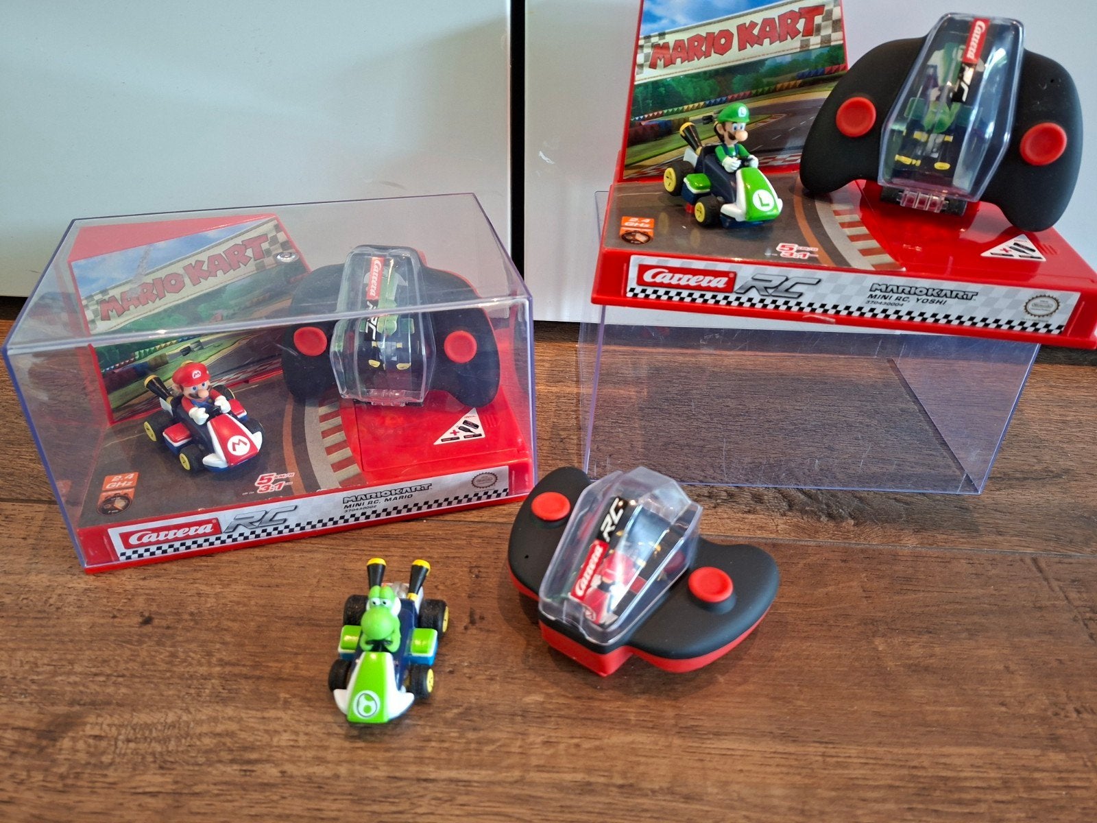 Carrera RC Mario Kart Mini RC  auto's - Mario, Luigi, Yos, Hobby en Vrije tijd, Ophalen of Verzenden, Zo goed als nieuw
