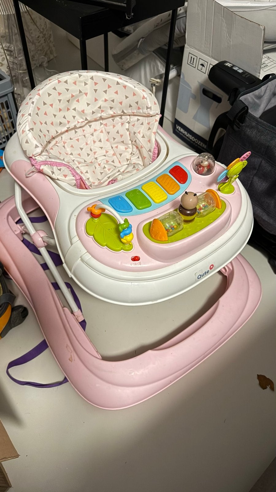 Roze baby loopstoel met speelpaneel, Ophalen of Verzenden, Gebruikt