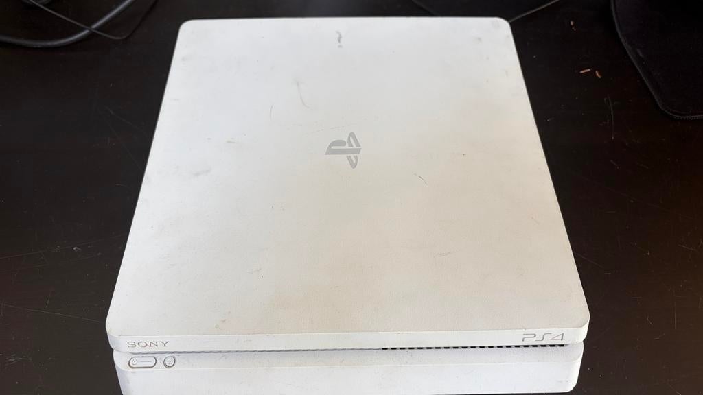 Defecte PlayStation 4 - Wit (voor onderdelen/reparatie), Spelcomputers en Games, Spelcomputers | Sony PlayStation 4, Ophalen, 500 GB