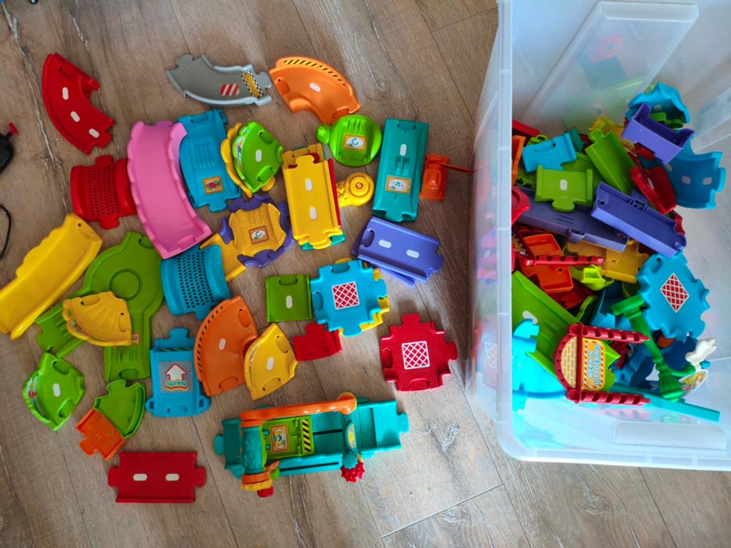 VTech Toet Toet Auto's Disney Speelsets met veel extra's, Ophalen, Jongen of Meisje