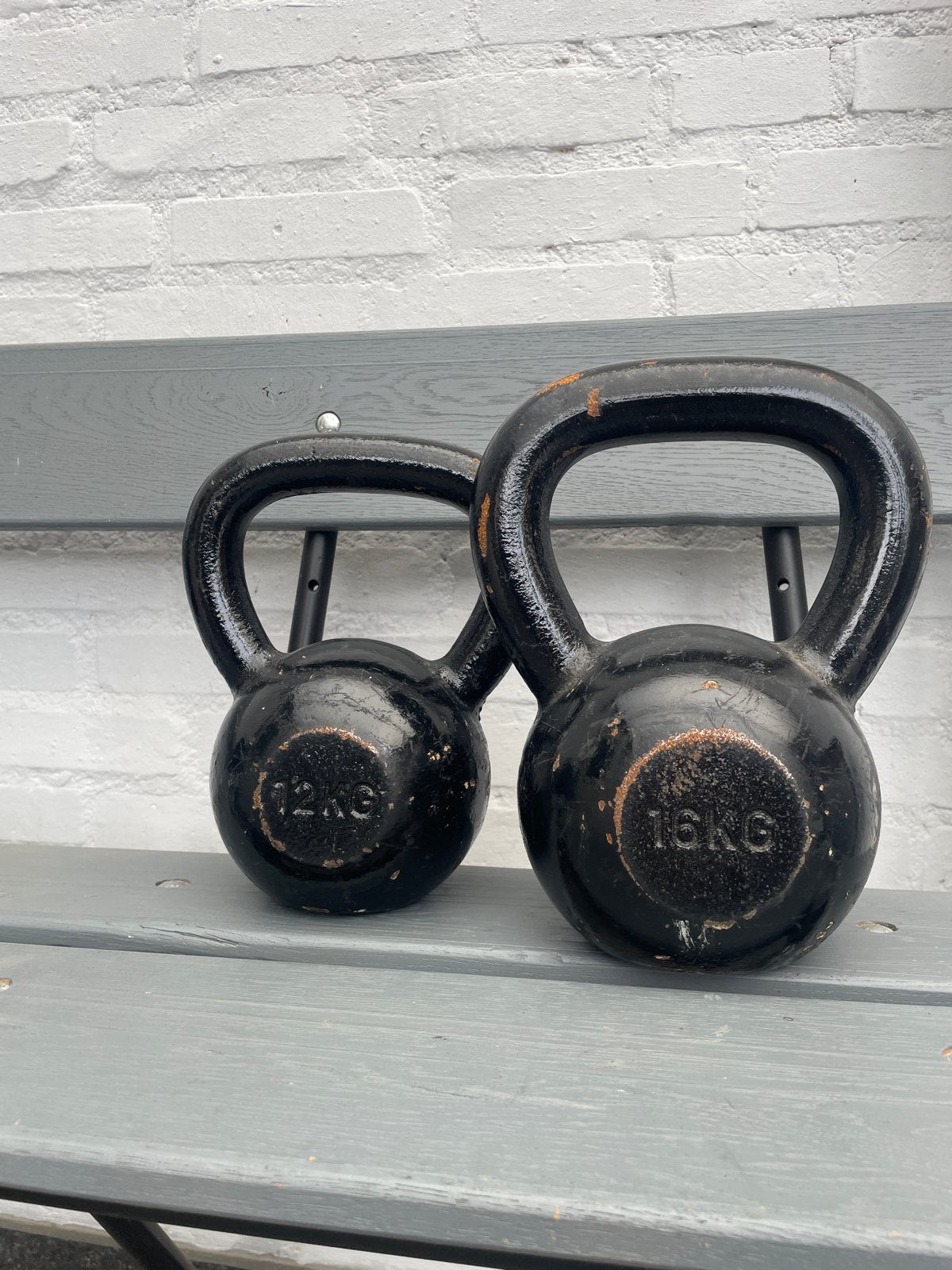 Kettlebell set 12kg en 16kg, Ophalen, Gebruikt, Armen, Kettlebell