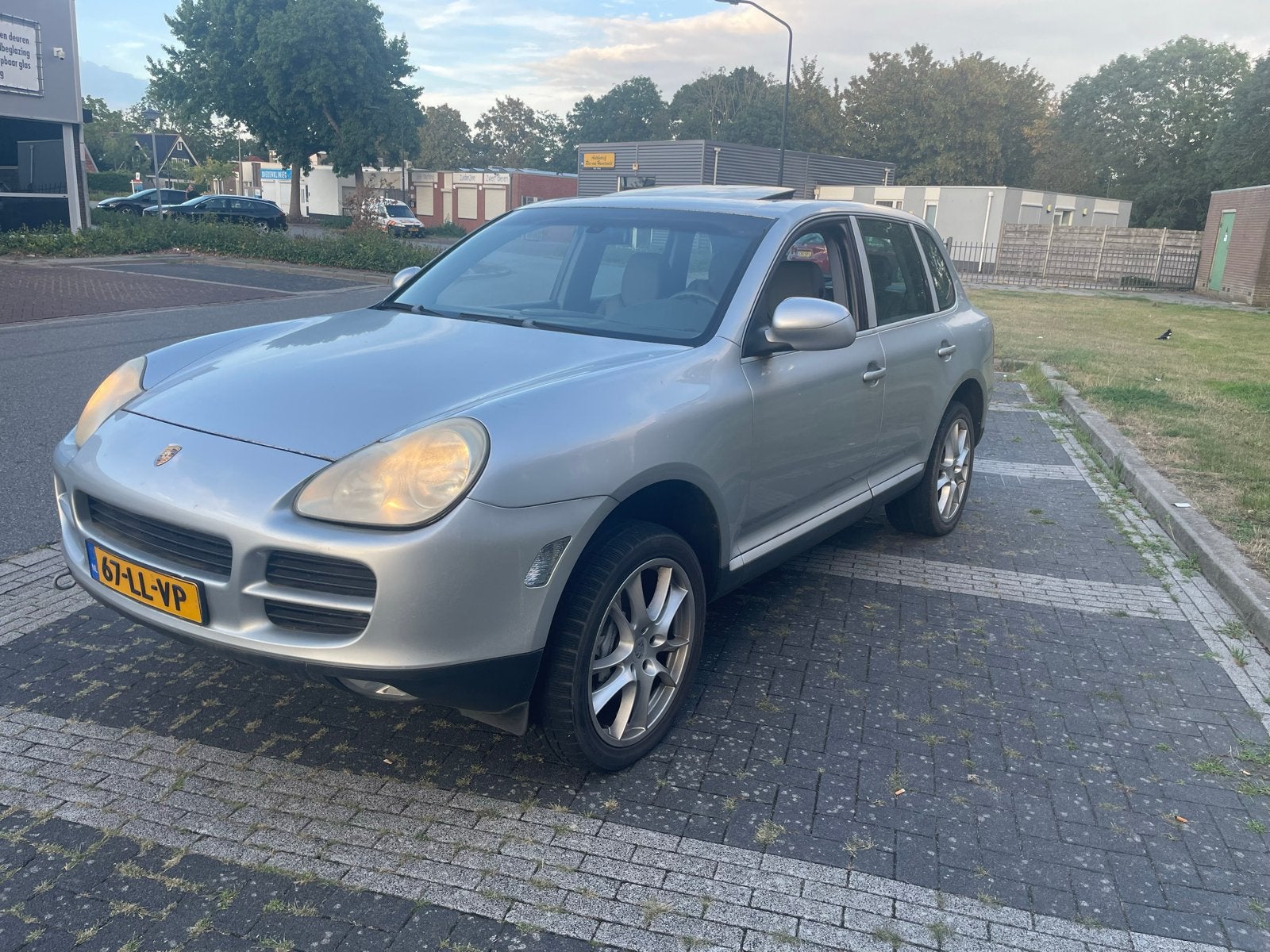 Porsche Cayenne 4.5 S Tiptronic S 2003 Grijs, Gebruikt, Porsche, Ophalen of Verzenden, Voor