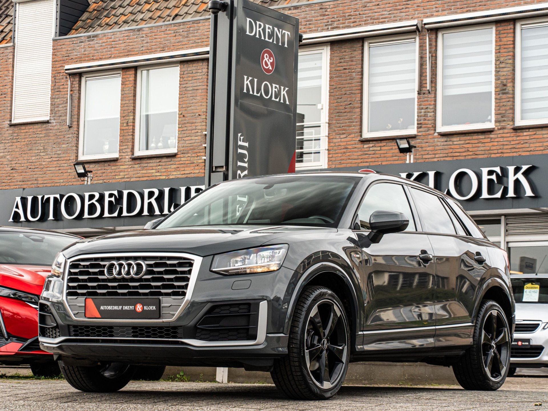 Audi Q2 1.4 TFSI CoD Design S-Line ORG NL 19 INCH TREKHAAK P, Auto's, Stof, Gebruikt, 4 cilinders, 150 pk
