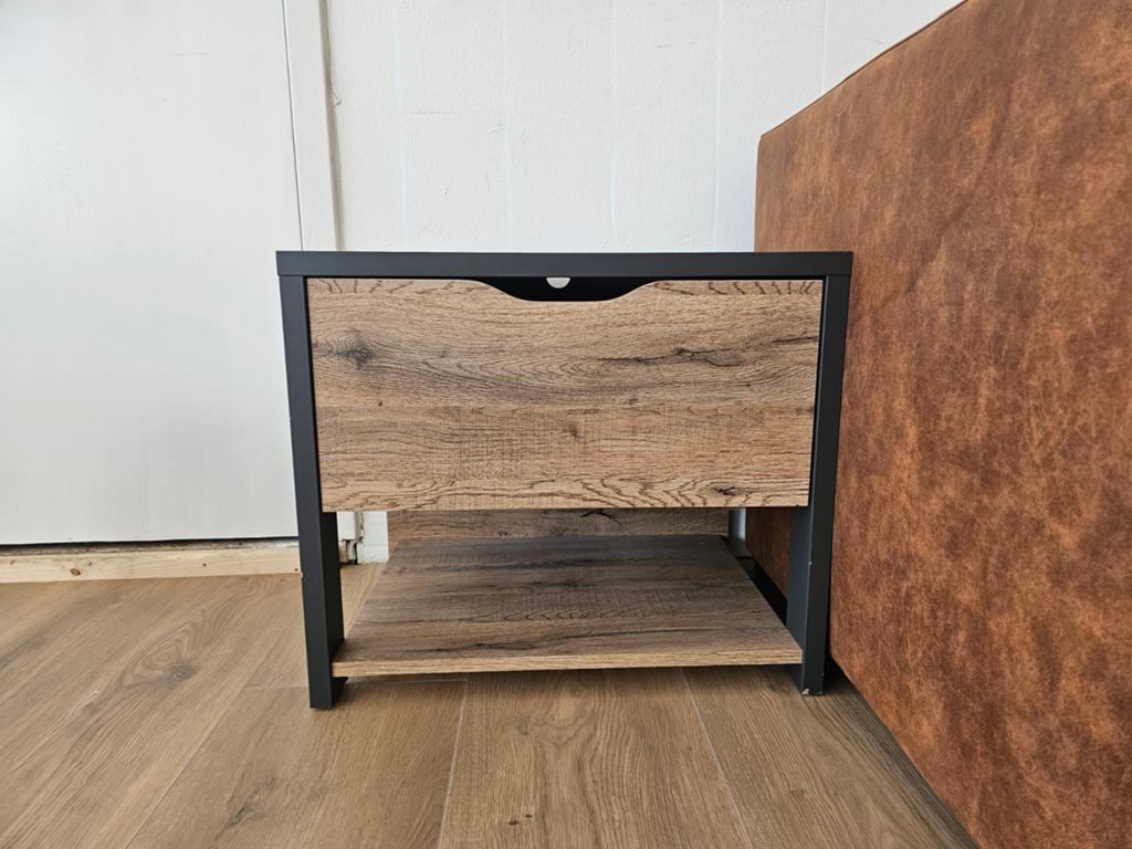 Mango hout nachtkastje, Info@homefriesland.nl, Kelvinstraat 6 8912BA, Home Friesland, Ophalen of Verzenden
