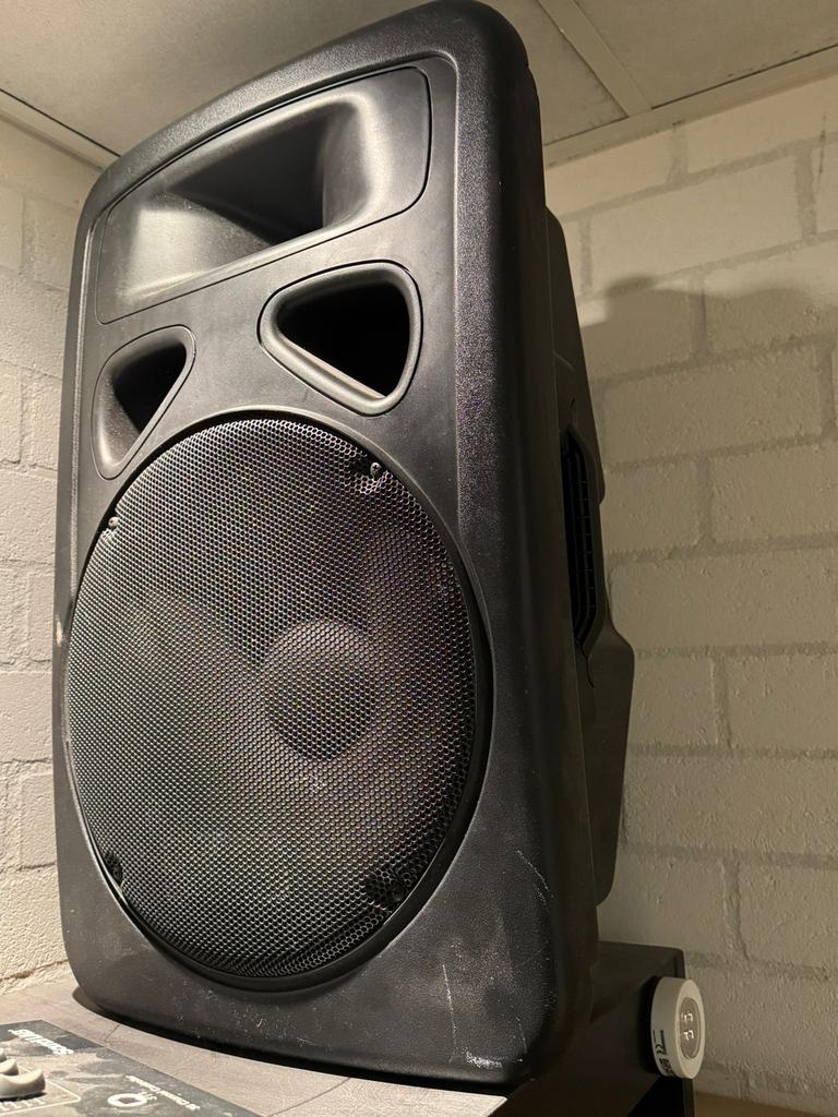 Speakers 4 stuks plus mengpaneel, Gebruikt, 120 watt of meer, Front, Rear of Stereo speakers, Ophalen