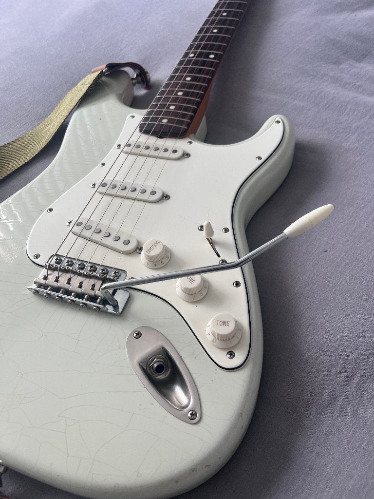 Del Tone '60 S-style stratocaster + extra’s, Ophalen of Verzenden, Zo goed als nieuw, Solid body, Overige merken