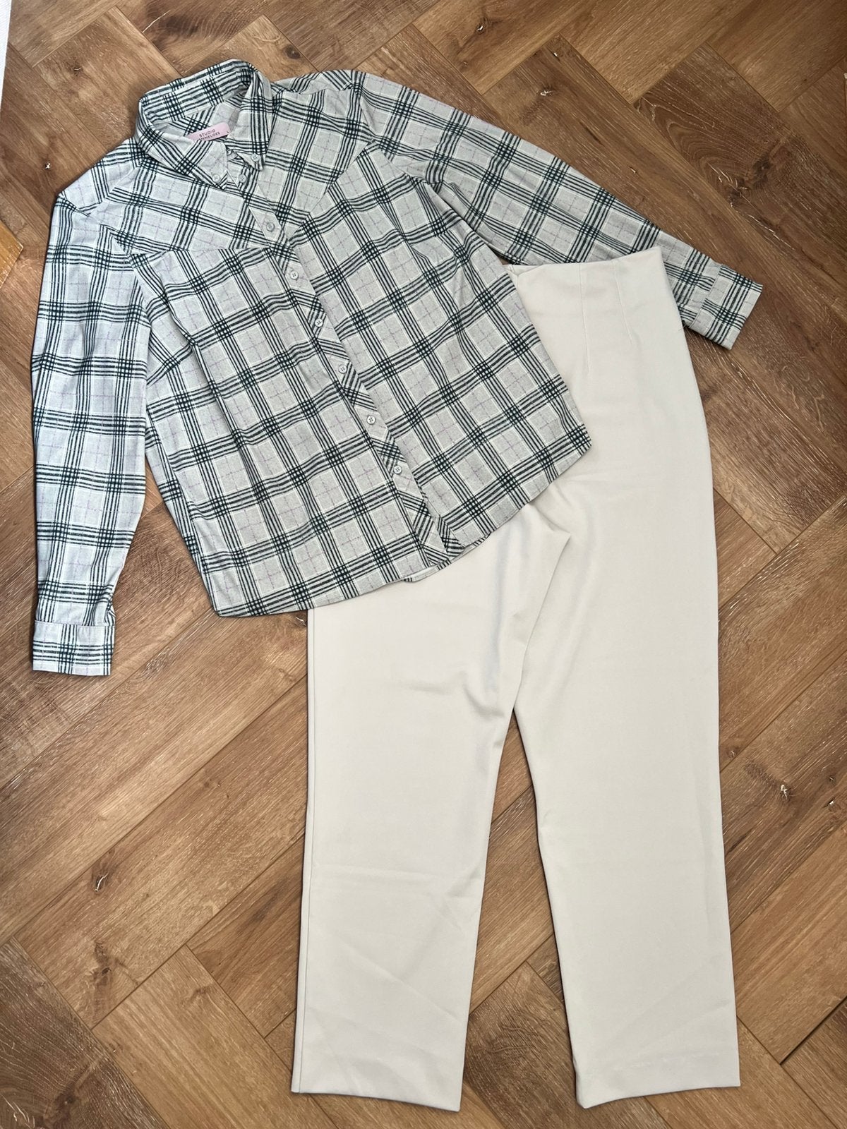 Studio anneloes set L bobby check blouse & nine bonded broek, Maat 42/44 (L), Ophalen of Verzenden, Zo goed als nieuw, X