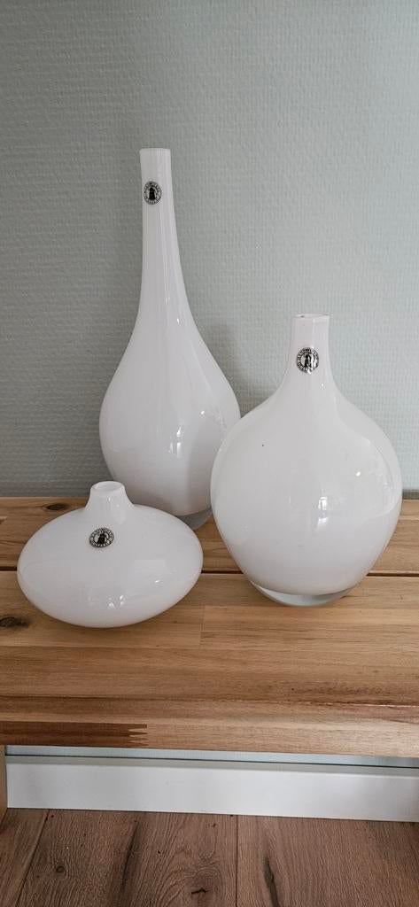 Set van 3 IKEA vintage Salong vazen - Wit glas, Ophalen of Verzenden