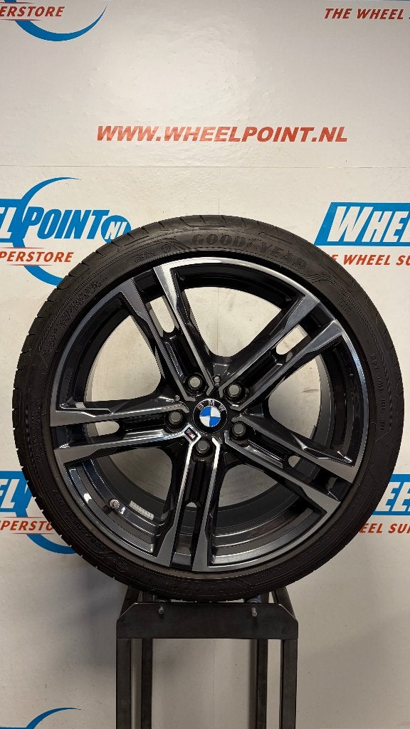 18'' Originele Bmw 1-Serie Velgen 5x112 F40 Zomerbanden 556M, 18 inch, Gebruikt, Banden en Velgen, Ophalen of Verzenden