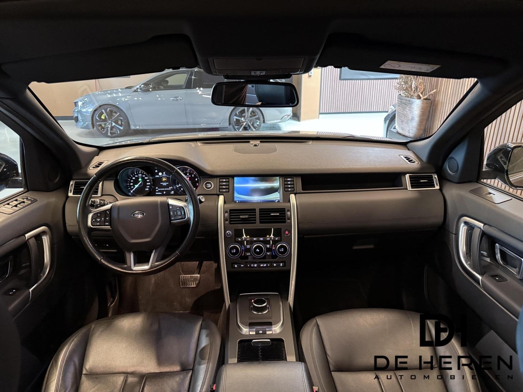Land Rover Discovery Sport 2.0 Si4 SE Dynamic INCL12MND GRNT, Auto's, Adaptive Cruise Control, Gebruikt, 4 cilinders, 2000 kg