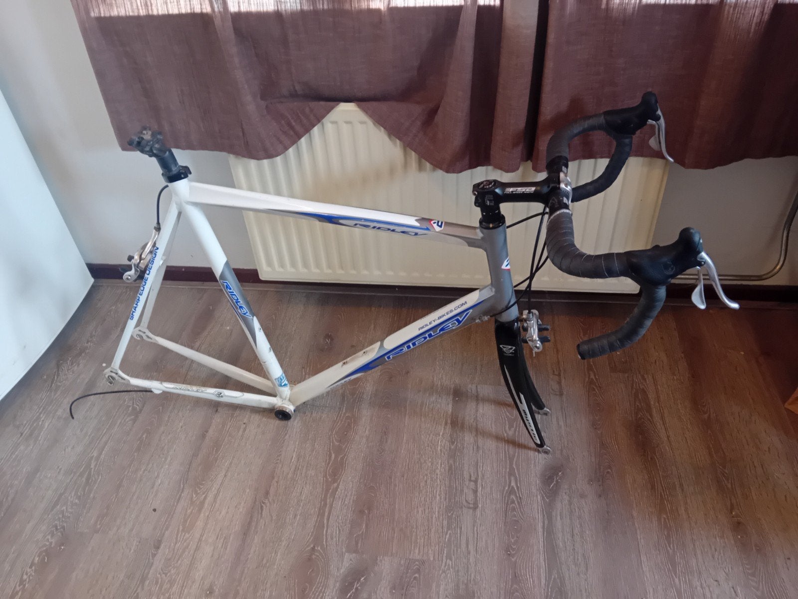 Ridley racefiets frame met voorvork en stuur, Ophalen, Frame, Gebruikt, Ridley