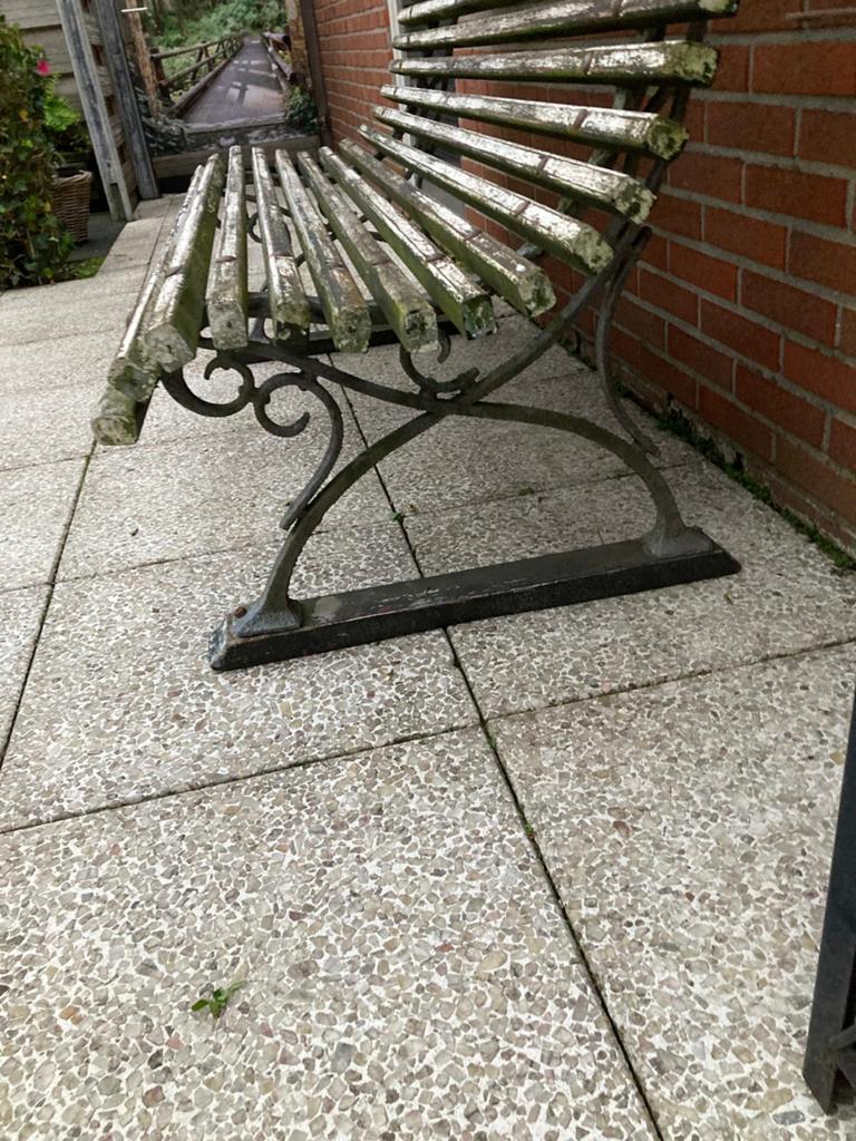 Hardhouten bank met gietijzeren onderstel, Ophalen of Verzenden, Gebruikt, Hout