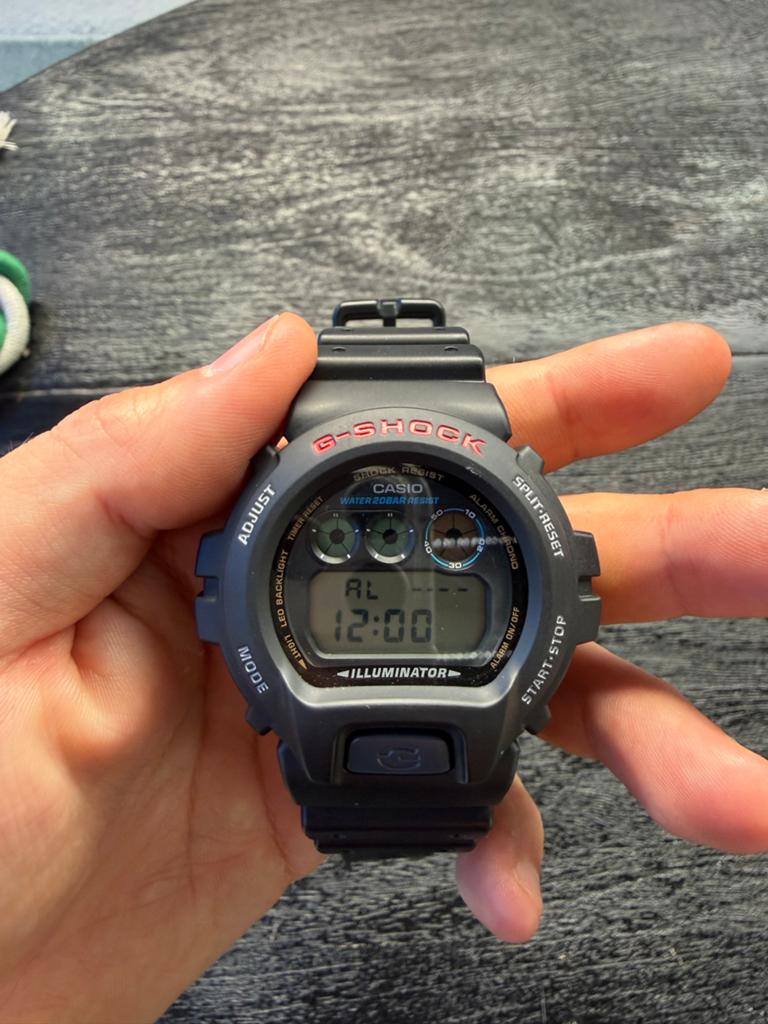 Casio G-Shock DW-6900 - Robuust en Waterdicht Horloge, Ophalen of Verzenden, Waterdicht, Gebruikt, Zwart