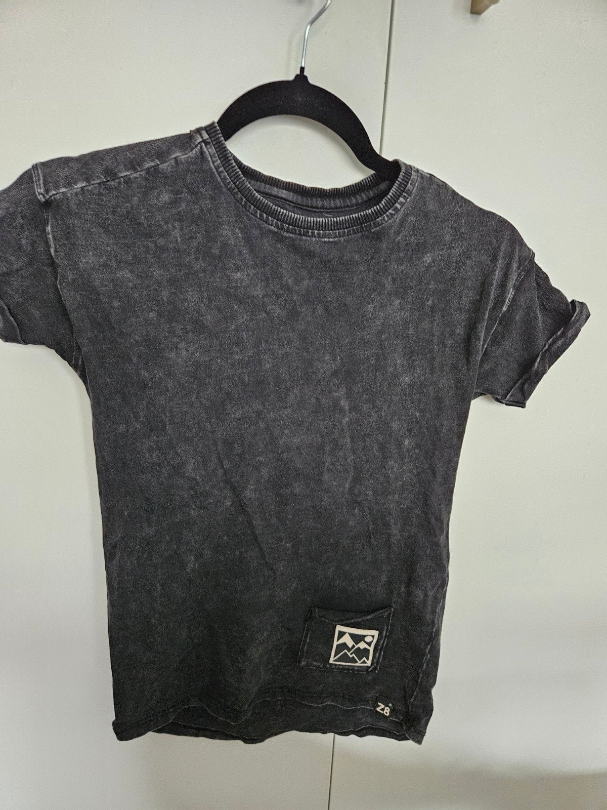 Zwarte T-shirt met print - Z8 Alpine Patrol mt 140, Kinderen en Baby's, Kinderkleding | Overige, Ophalen of Verzenden, Gebruikt