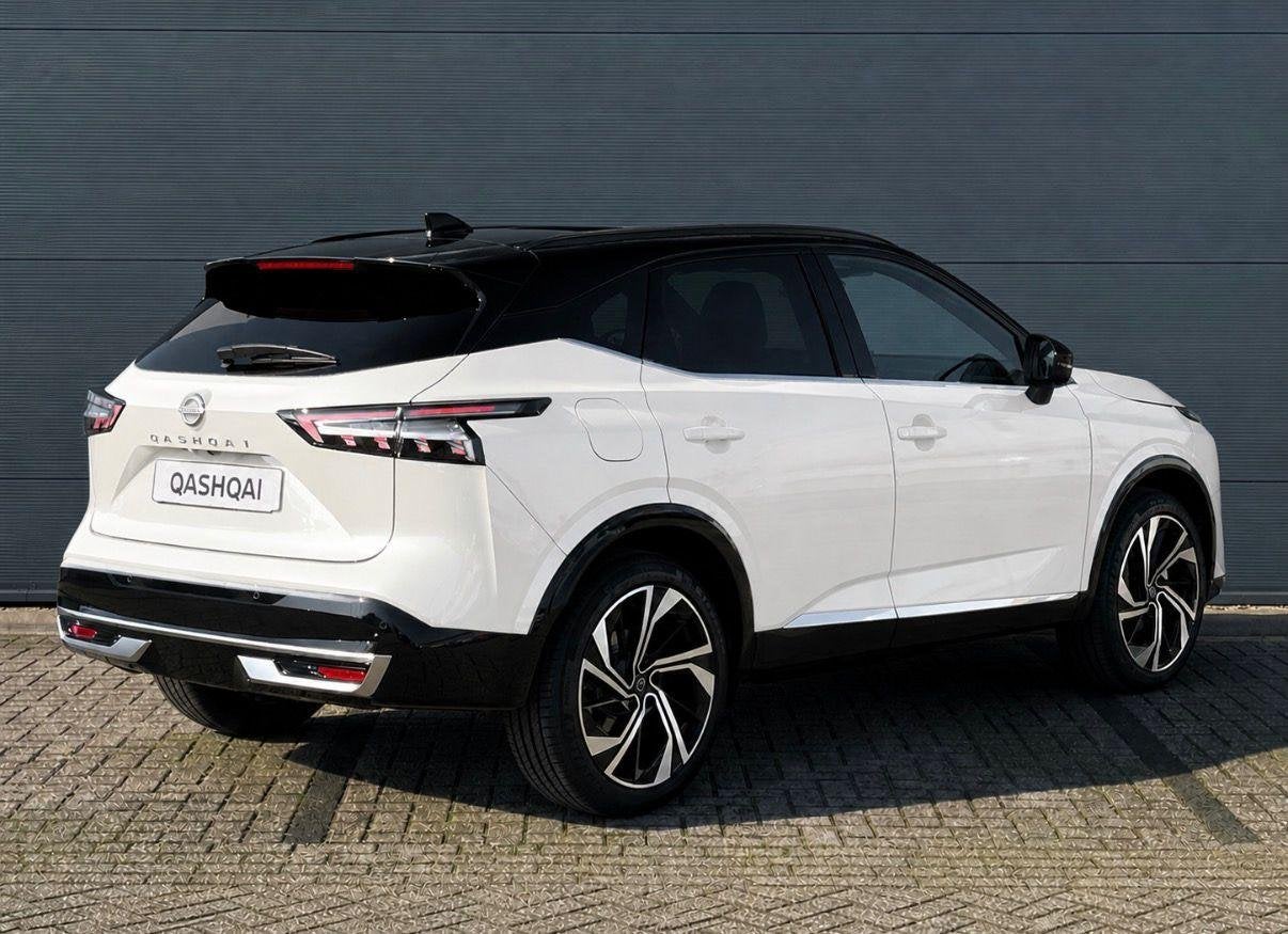 Nissan Qashqai 1.3 MHEV Xtronic Tekna Plus 158PK | Rijklaarp, Auto's, Dealer onderhouden, Automatische klimaatregeling, Euro 6