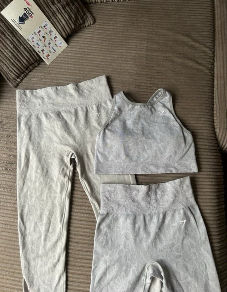 Dames Gymshark sportkleding set Legging korte broek en topje, Maat 38/40 (M), Ophalen of Verzenden, Grijs, Fitness of Aerobics