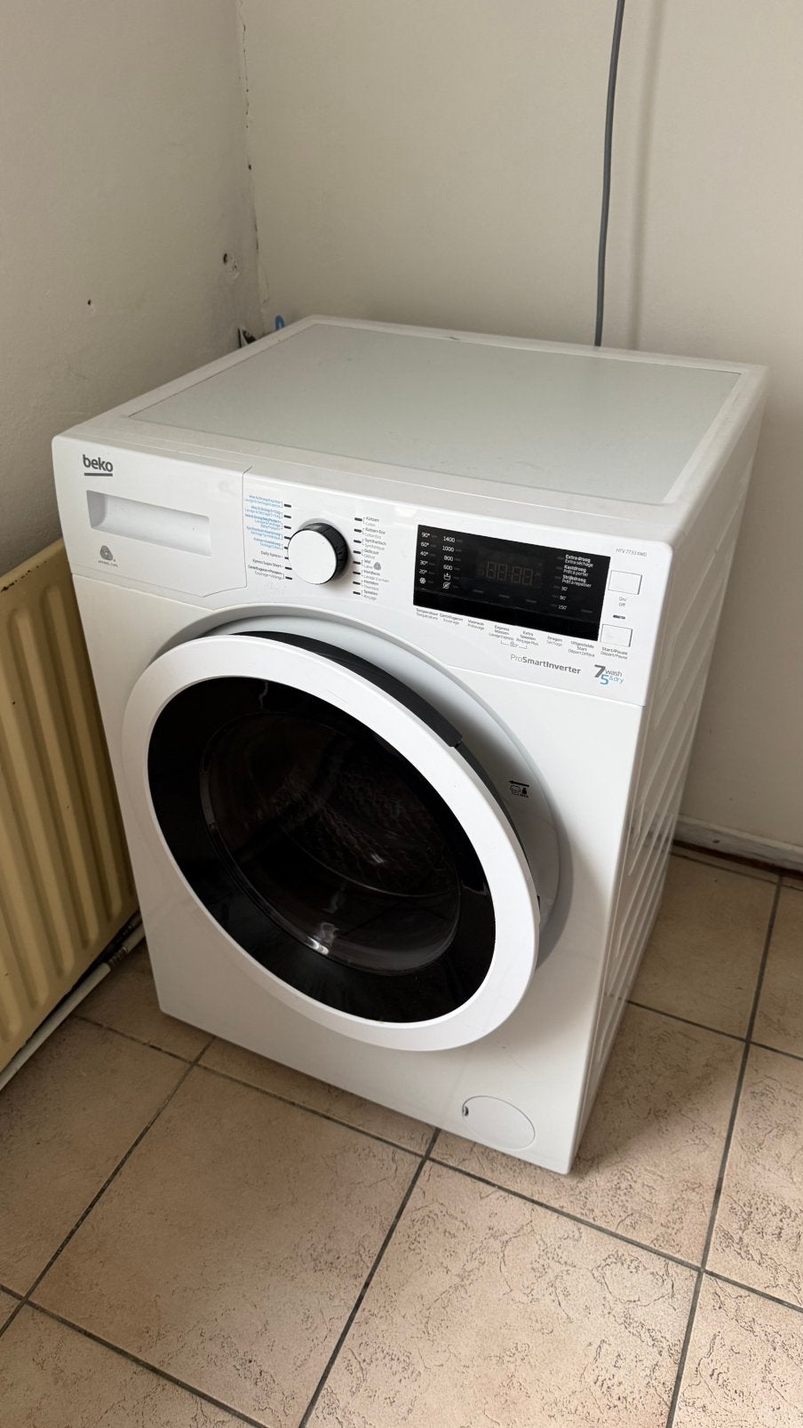 Beko HTV7733XWO - Was-droog combinatie, Ophalen, Minder dan 85 cm, Zo goed als nieuw, Voorlader