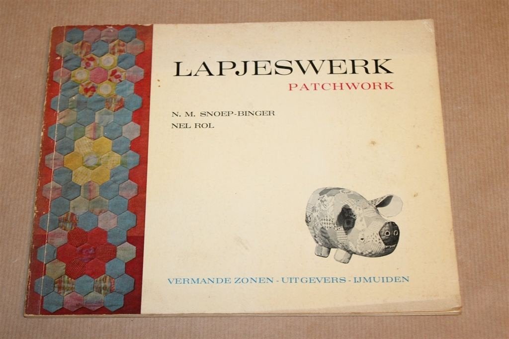 Lapjeswerk Patchwork — Vintage Handwerkboek 1967, Ophalen of Verzenden, Gelezen, Overige onderwerpen