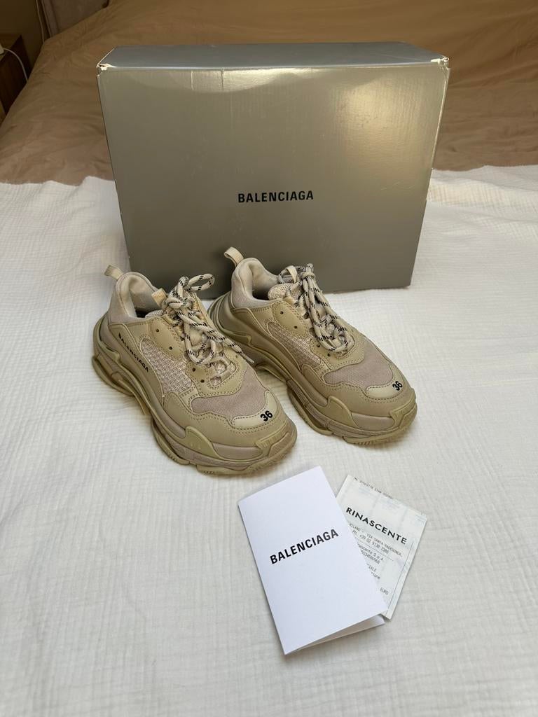 Balenciaga Triple S beige maat 36, Beige, Ophalen of Verzenden, Sneakers of Gympen, Gedragen