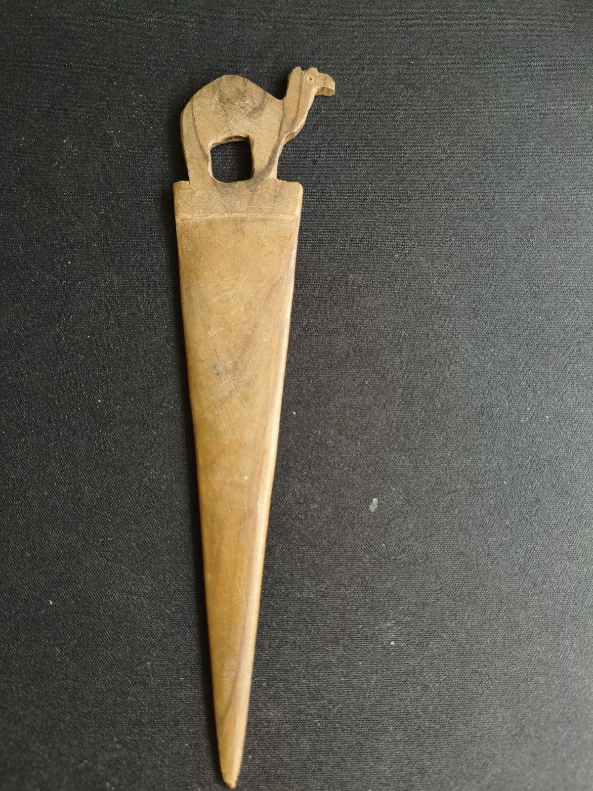 Houten briefopener met kameelmotief, Antiek en Kunst, Ophalen of Verzenden