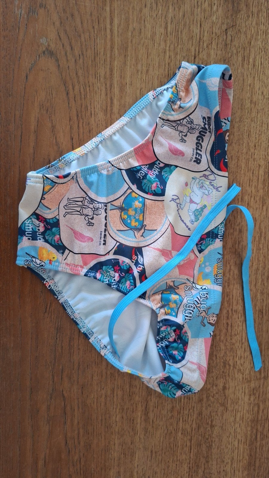 Budgy Smuggler Zwembroek - Kleurrijk en Comfortabel, Kleding | Heren, Badmode en Zwemkleding, Ophalen of Verzenden, Budgy smuggler