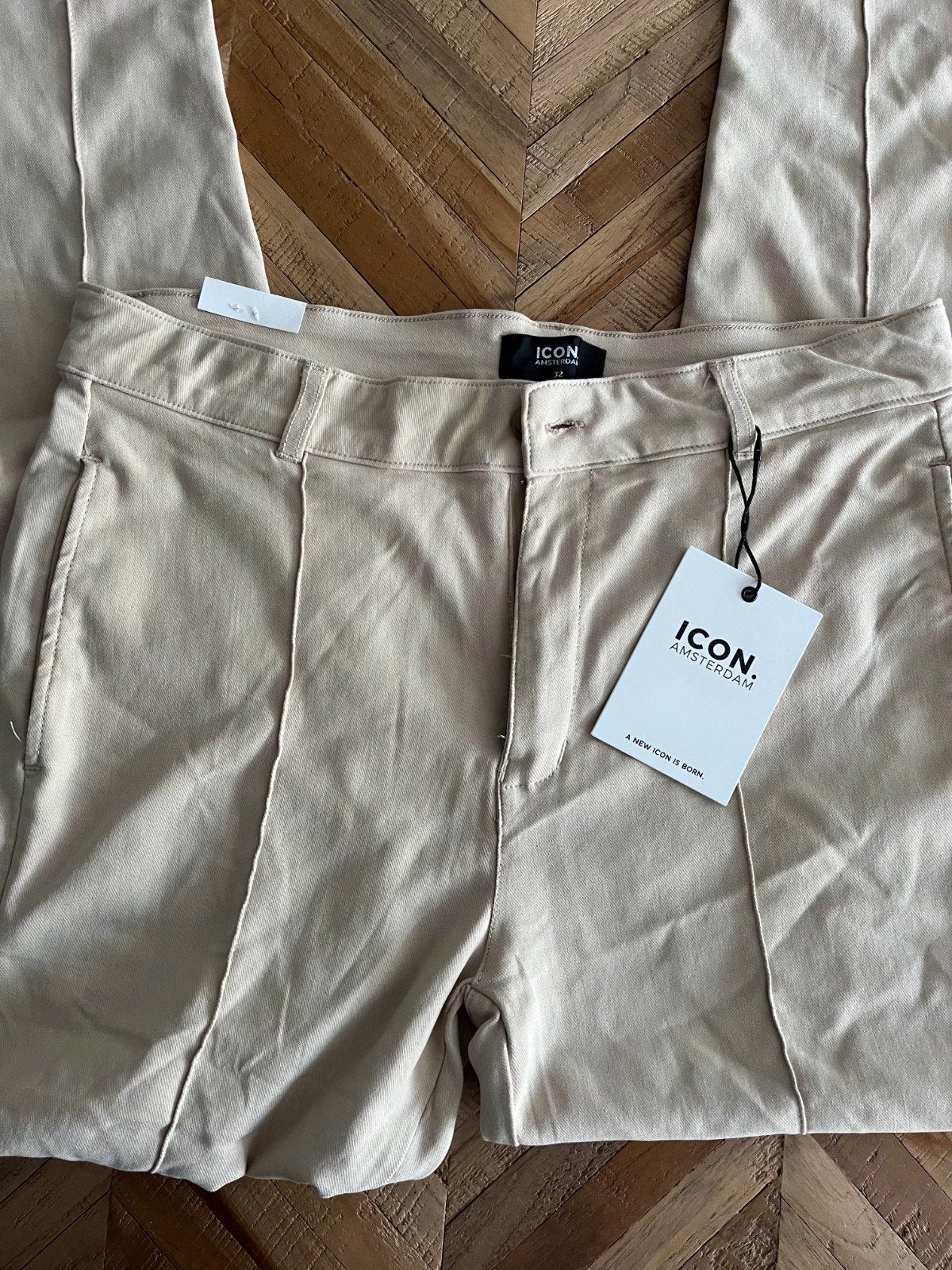 Nieuw met kaartje! Icon Amsterdam maat 32 NIEUW !, Kleding | Heren, Broeken en Pantalons, Ophalen of Verzenden, Nieuw, Icon Amsterdam