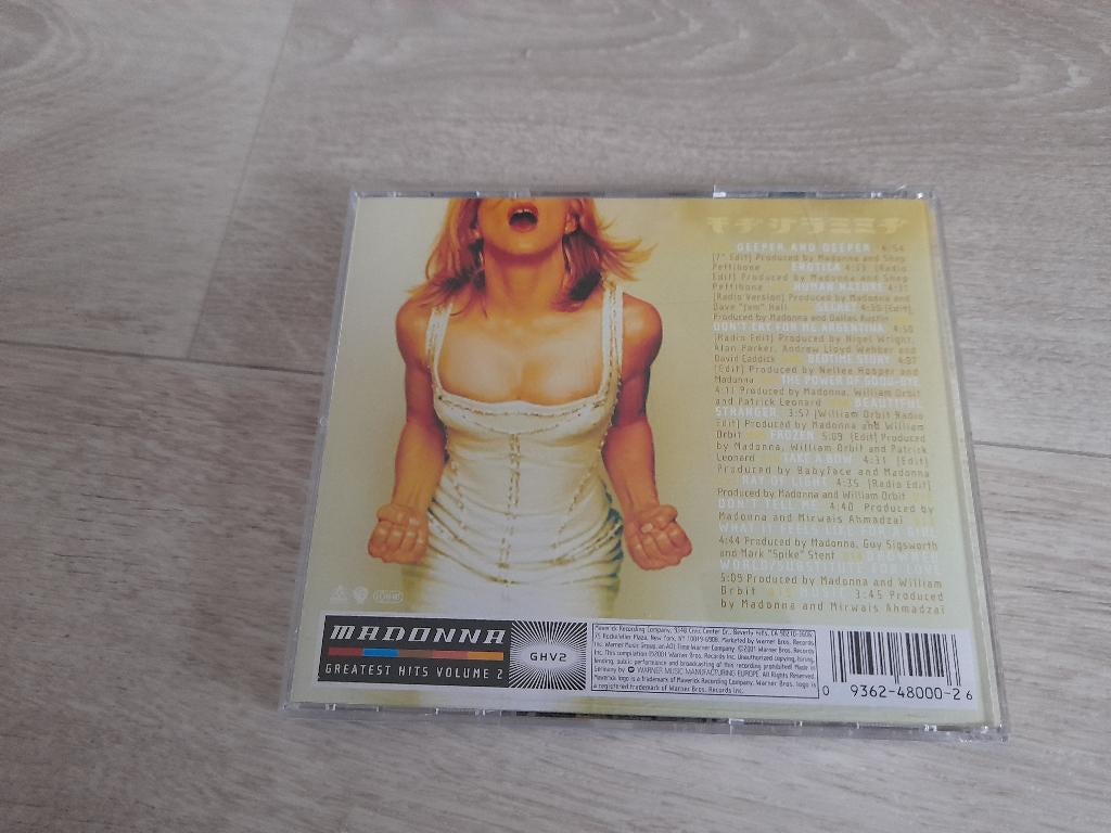 Madonna - Greatest Hits Volume 2 (cd), Ophalen of Verzenden, 2000 - 2009, Gebruikt