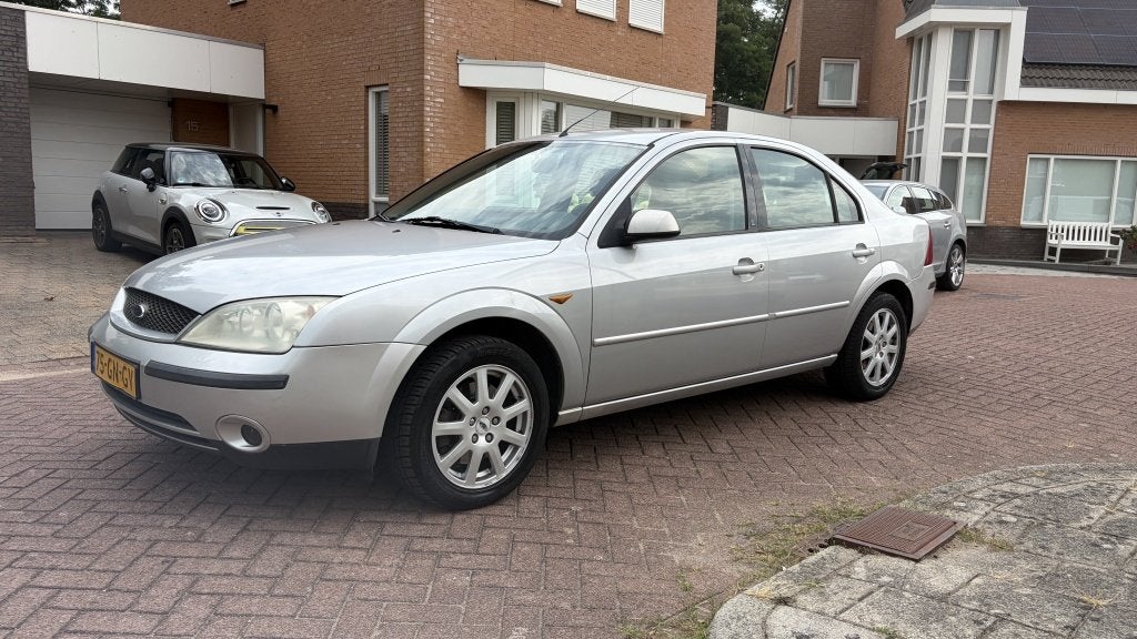 Ford Mondeo 1.8-16V First Ed. I Airco koud I Cruise ctrl I r, 13 km/l, Metallic lak, 125 pk, Origineel Nederlands