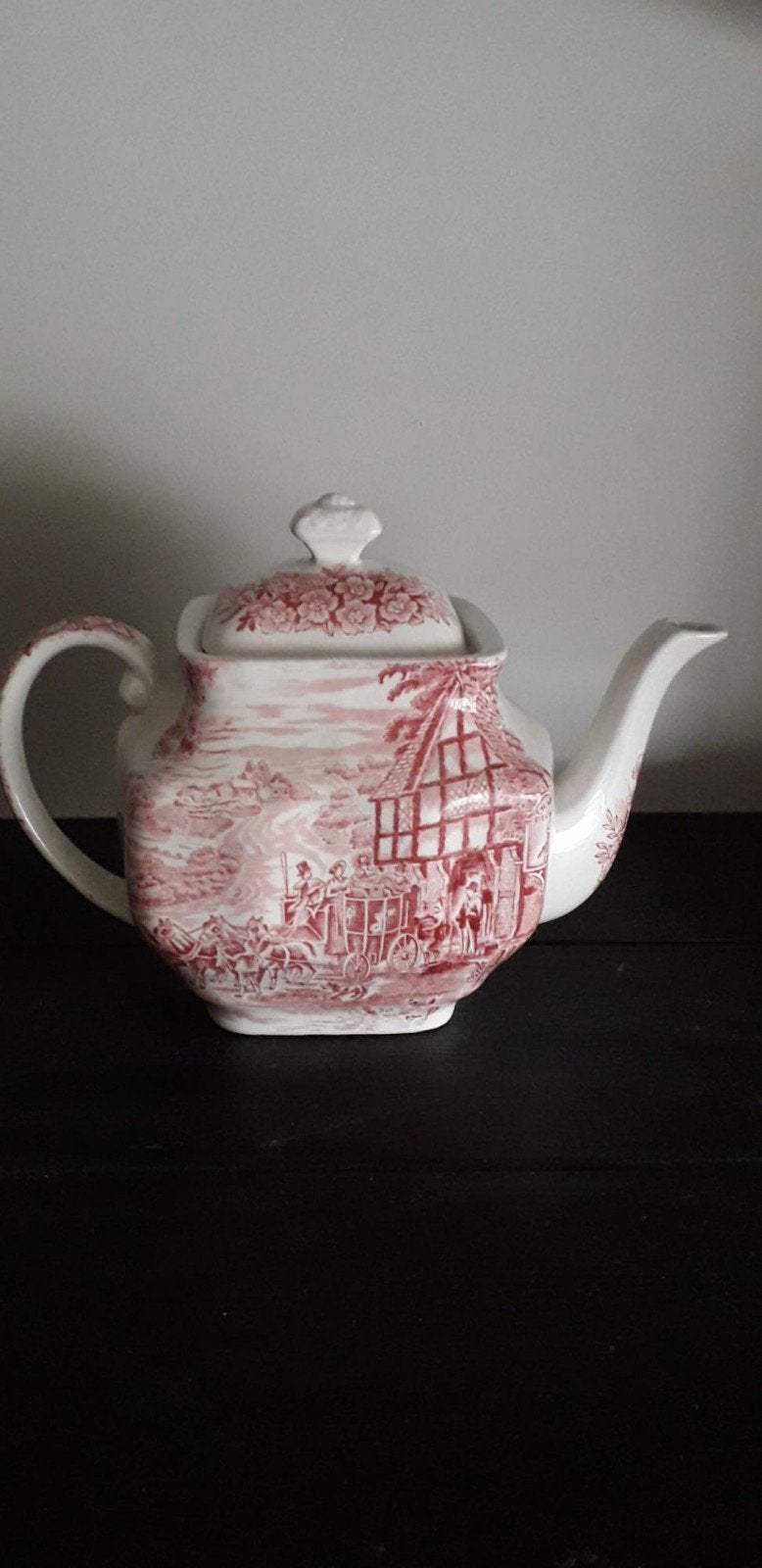 Antieke Wedgwood theepot - Dickens Coaching Days, Ophalen