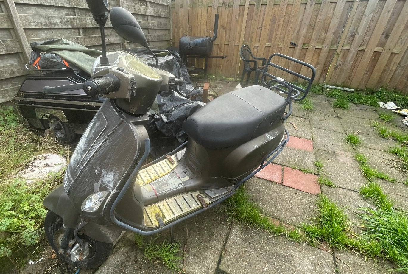 Agm vx50, Fietsen en Brommers, Ophalen, Benzine, Overige merken