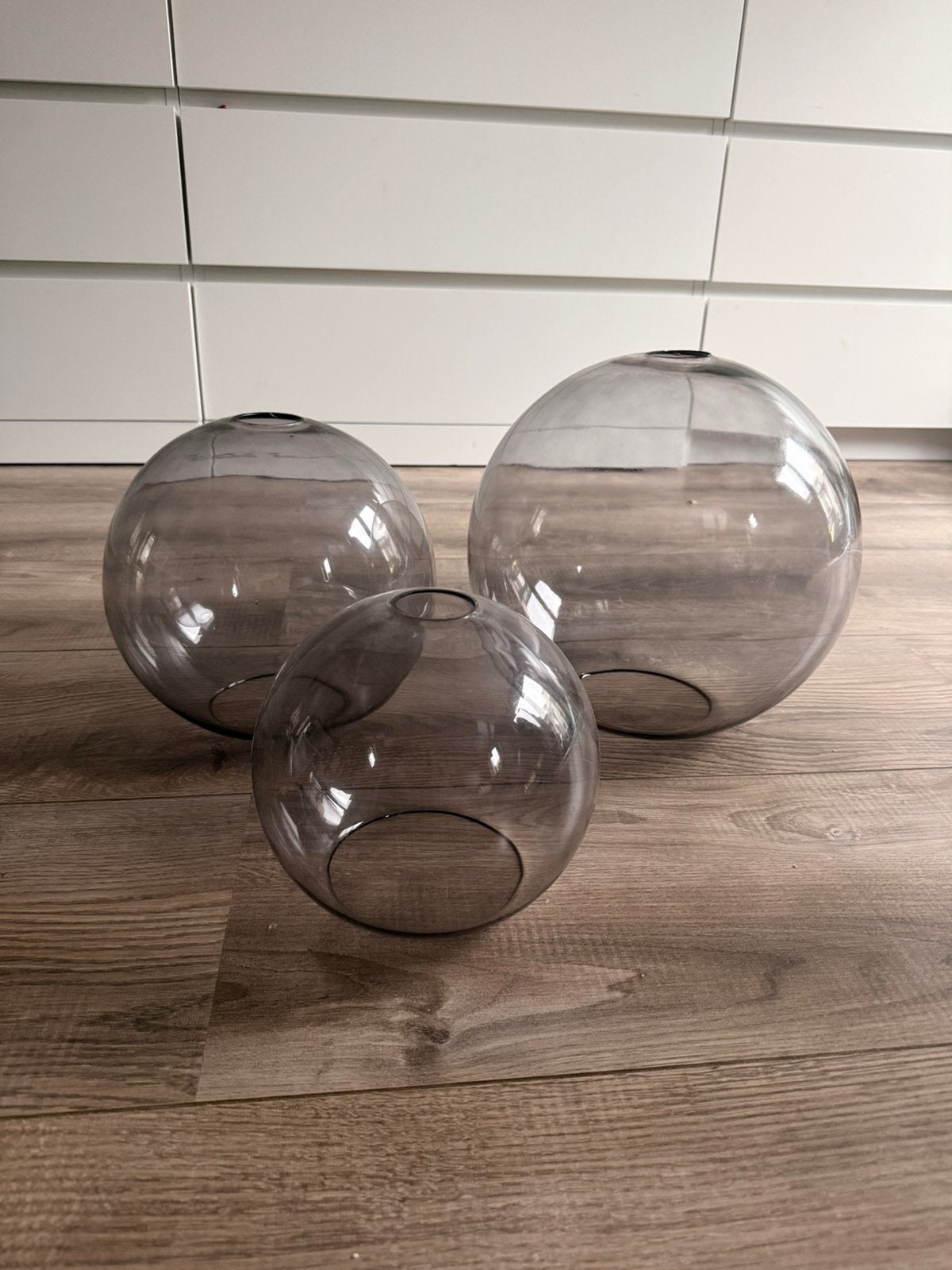 3 glazenbollen lampenkappen, Huis en Inrichting, Woonaccessoires | Stolpen, Zo goed als nieuw, Ophalen