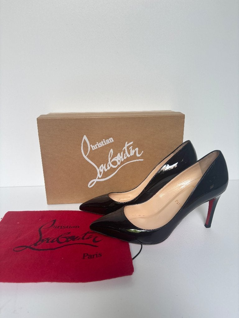 CHRISTIAN LOUBOUTIN Pigale 85 zwart lak hakjes  Maat 37, Pumps, Zwart, Ophalen of Verzenden, Zo goed als nieuw