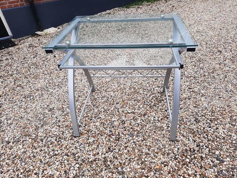 Computertafel, Glasplaat op stalen frame, Metaal, 80 cm, Ophalen of Verzenden, Zo goed als nieuw