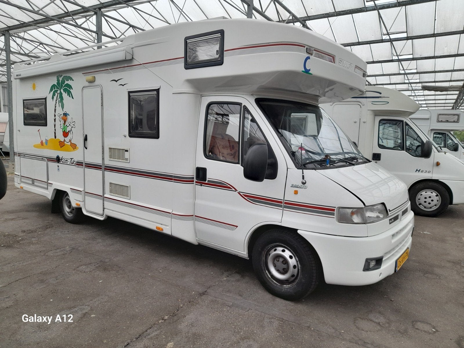 Swift Kontiki fairway. (full options) 1e eigenaar., Caravans en Kamperen, Overige merken, Afzuigkap, Alkoof, Vloeistofverwarming