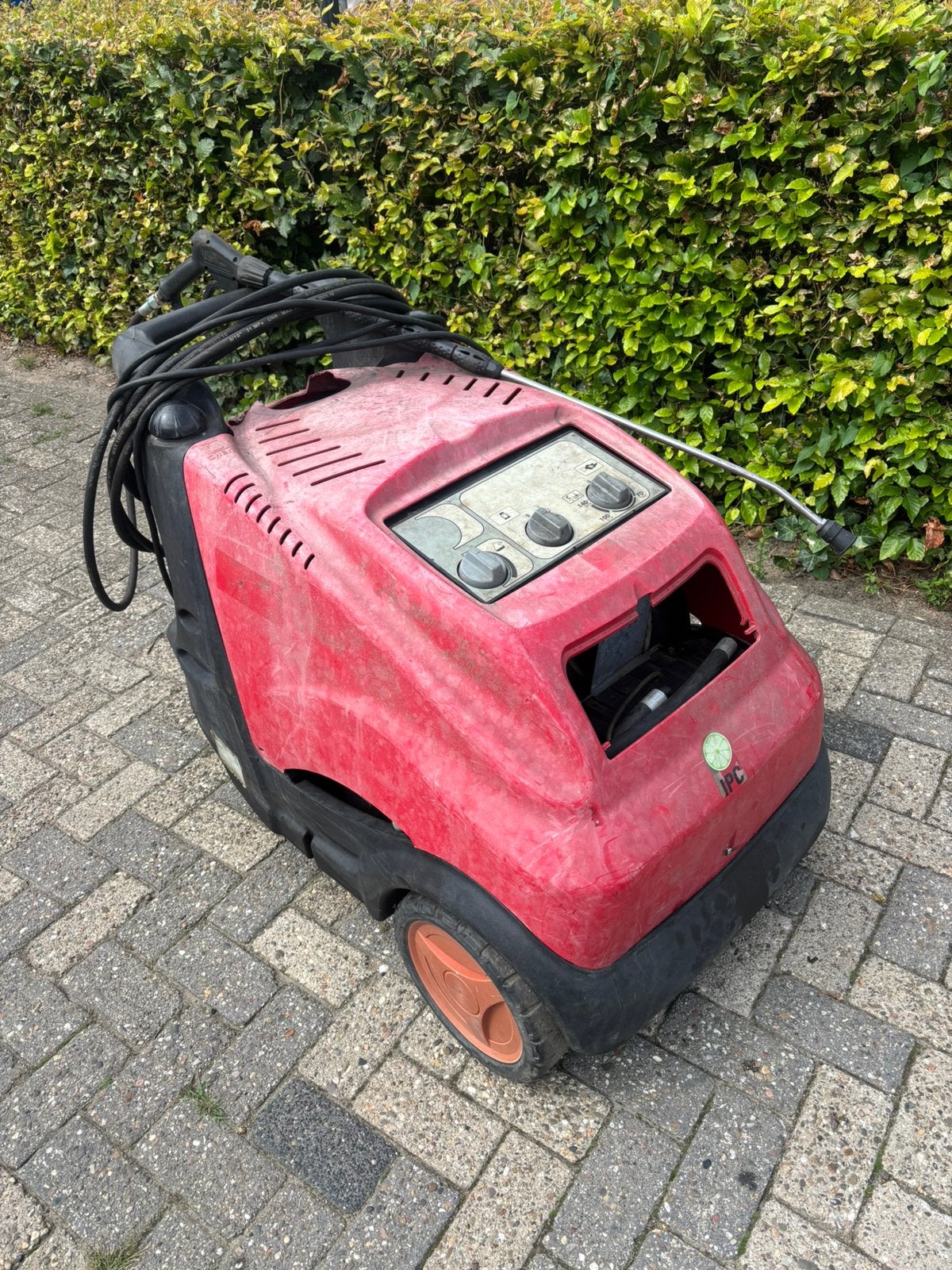IPC / Waterkracht Hogedrukreiniger warmwater, Ophalen, Gebruikt, Elektrisch, Met regelbare waterdruk