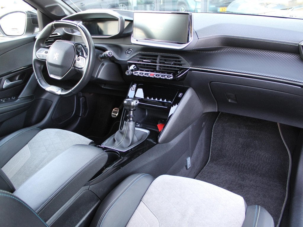 Peugeot 208 1.2 PureTech GT Pack | Navi / Camera / Climate, Auto's, Peugeot, Voorwielaandrijving, 12 maanden, 101 pk, Gebruikt