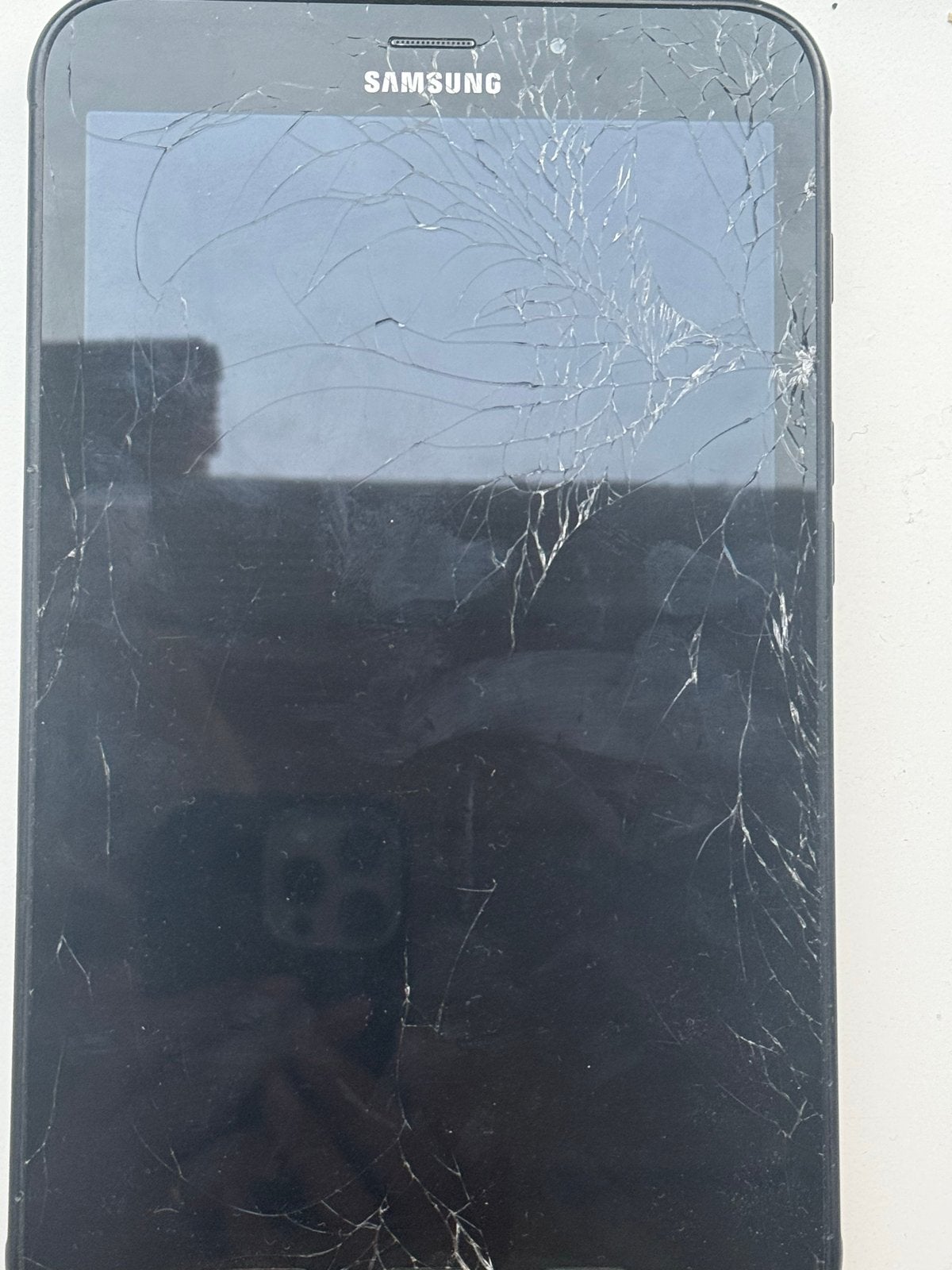 Samsung Galaxy Tab Active 2 - Scherm gebroken, Computers en Software, 8 inch, Gps, Ophalen of Verzenden, Niet werkend