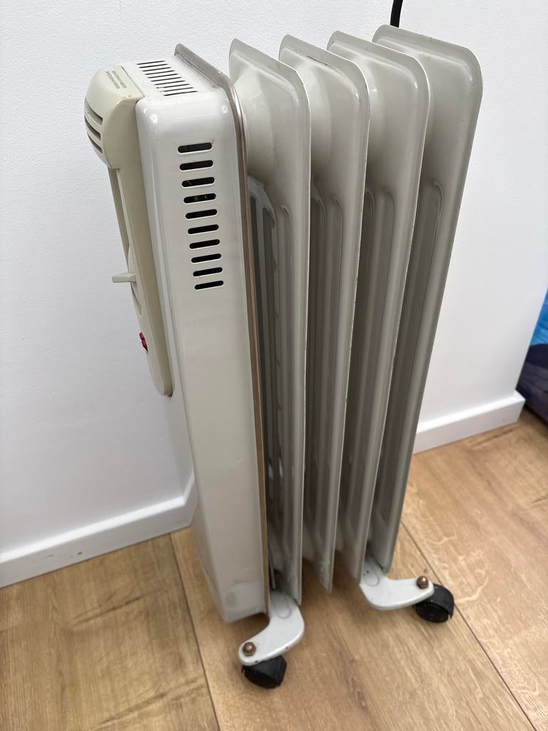 Elro Olie Radiator V05, Ophalen, Gebruikt
