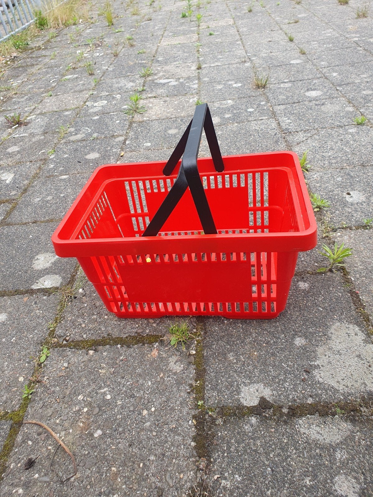 Rood winkelmandje, Ophalen of Verzenden, Gebruikt