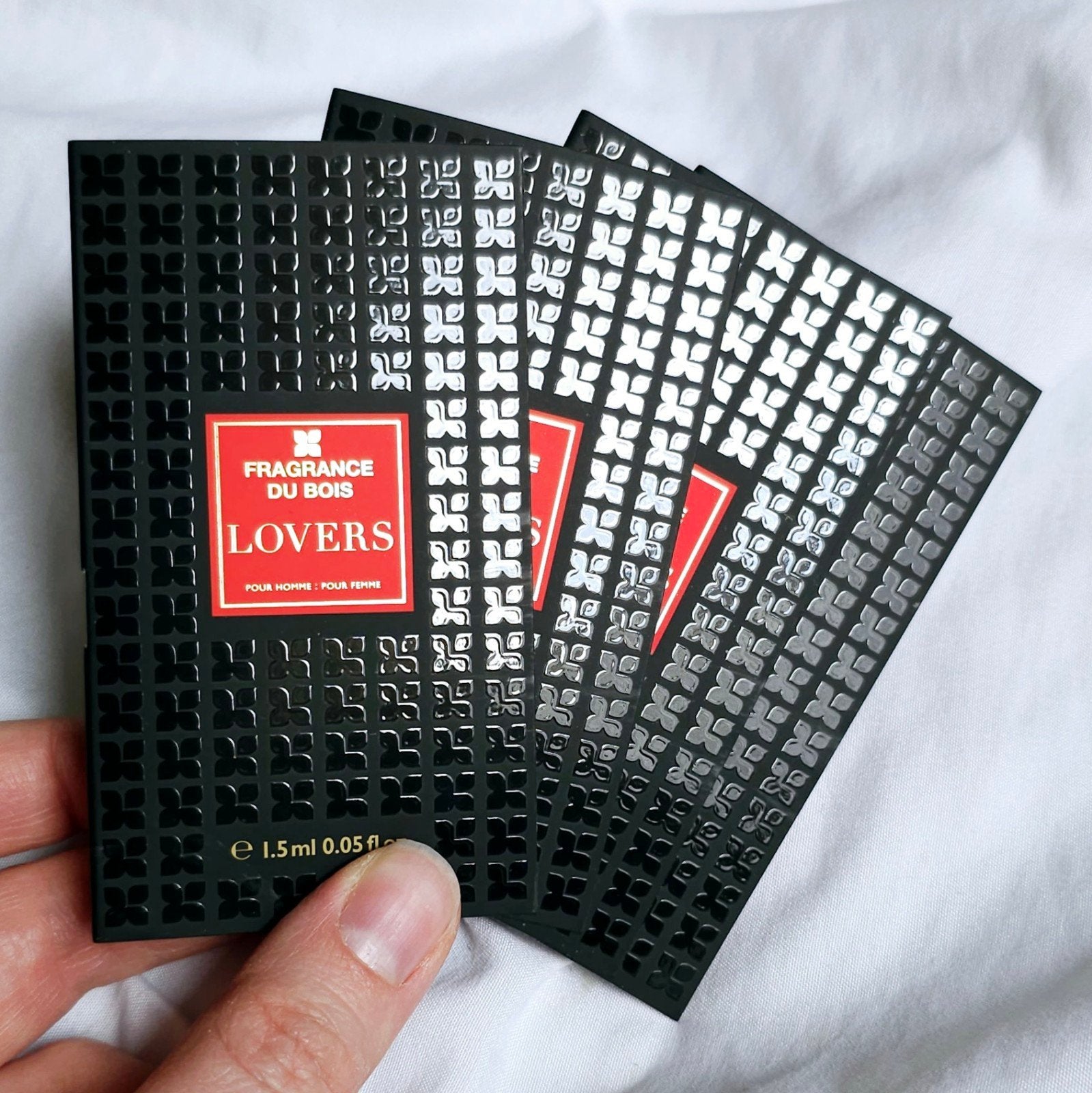 NU €7,50 ‼️ Fragrance Du Bois Lovers parfum sample 1,5 ml, Ophalen of Verzenden, Nieuw
