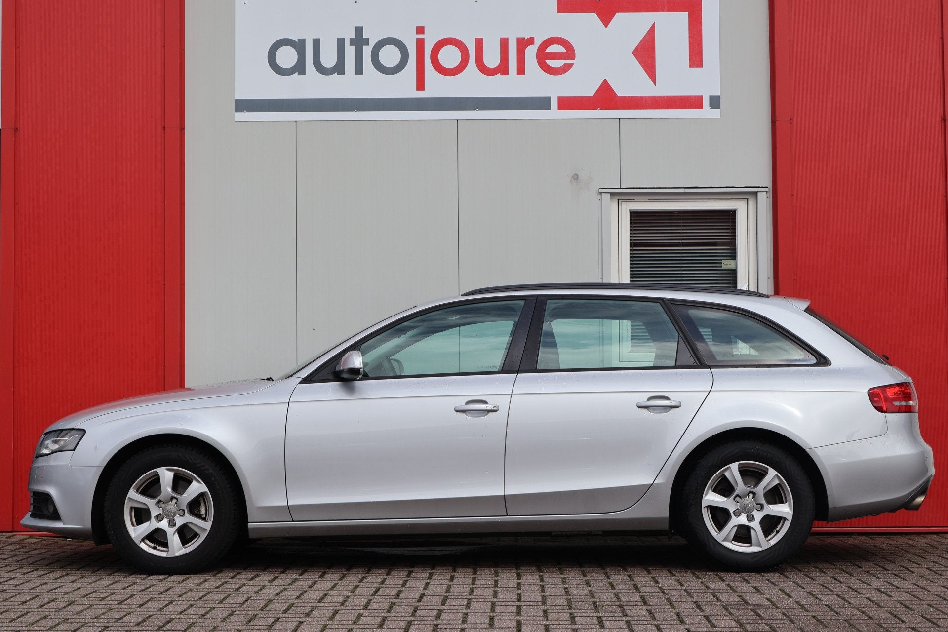 Audi A4 Avant 2.0 TFSI Pro Line (bj 2010), Auto's, Voorwielaandrijving, Euro 5, Gebruikt, Zwart