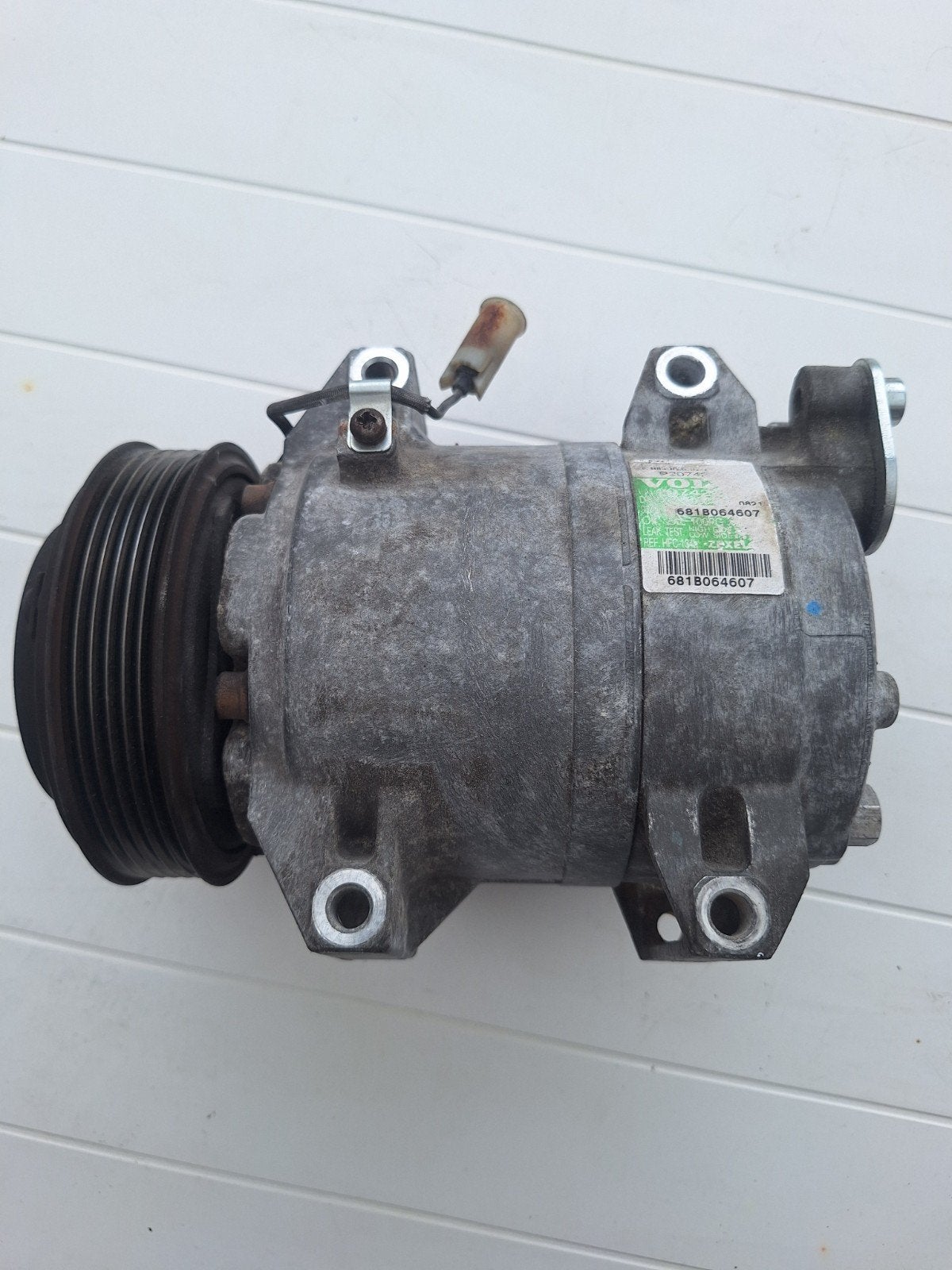 Airco compressor voor auto - Gebruikt, Auto-onderdelen, Ophalen of Verzenden, Gebruikt, Universele onderdelen