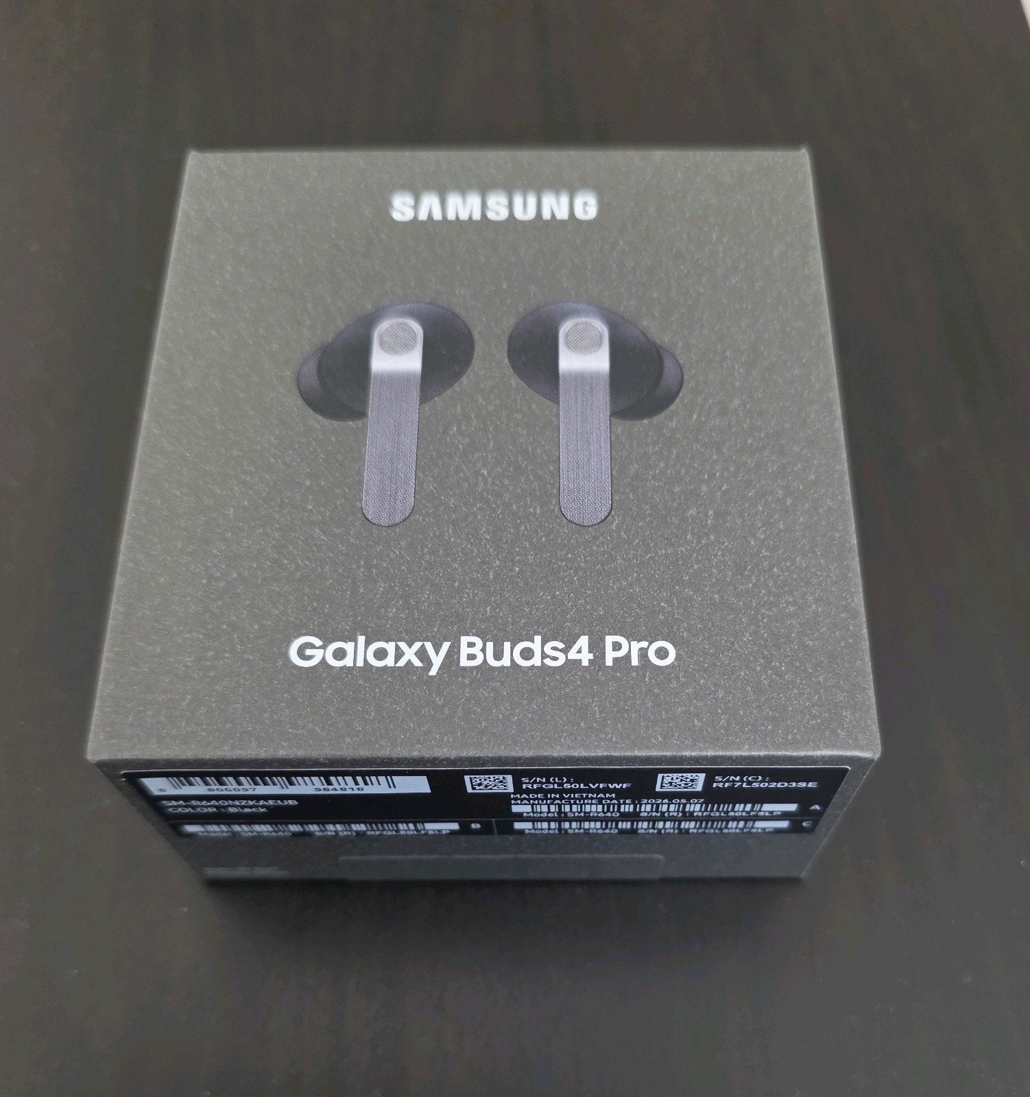 Samsung Galaxy Buds4 Pro Zwart - Nieuw in doos, Ophalen of Verzenden, Nieuw, Koptelefoon