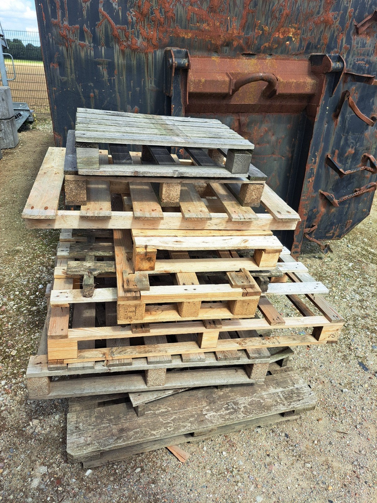 GRATIS pallets af te halen, Minder dan 3 m³, Ophalen