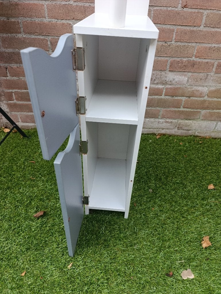 Toilet kastje, Huis en Inrichting, Badkamer | Badkamermeubels, Ophalen, (Half)hoge kast, Minder dan 50 cm, Gebruikt