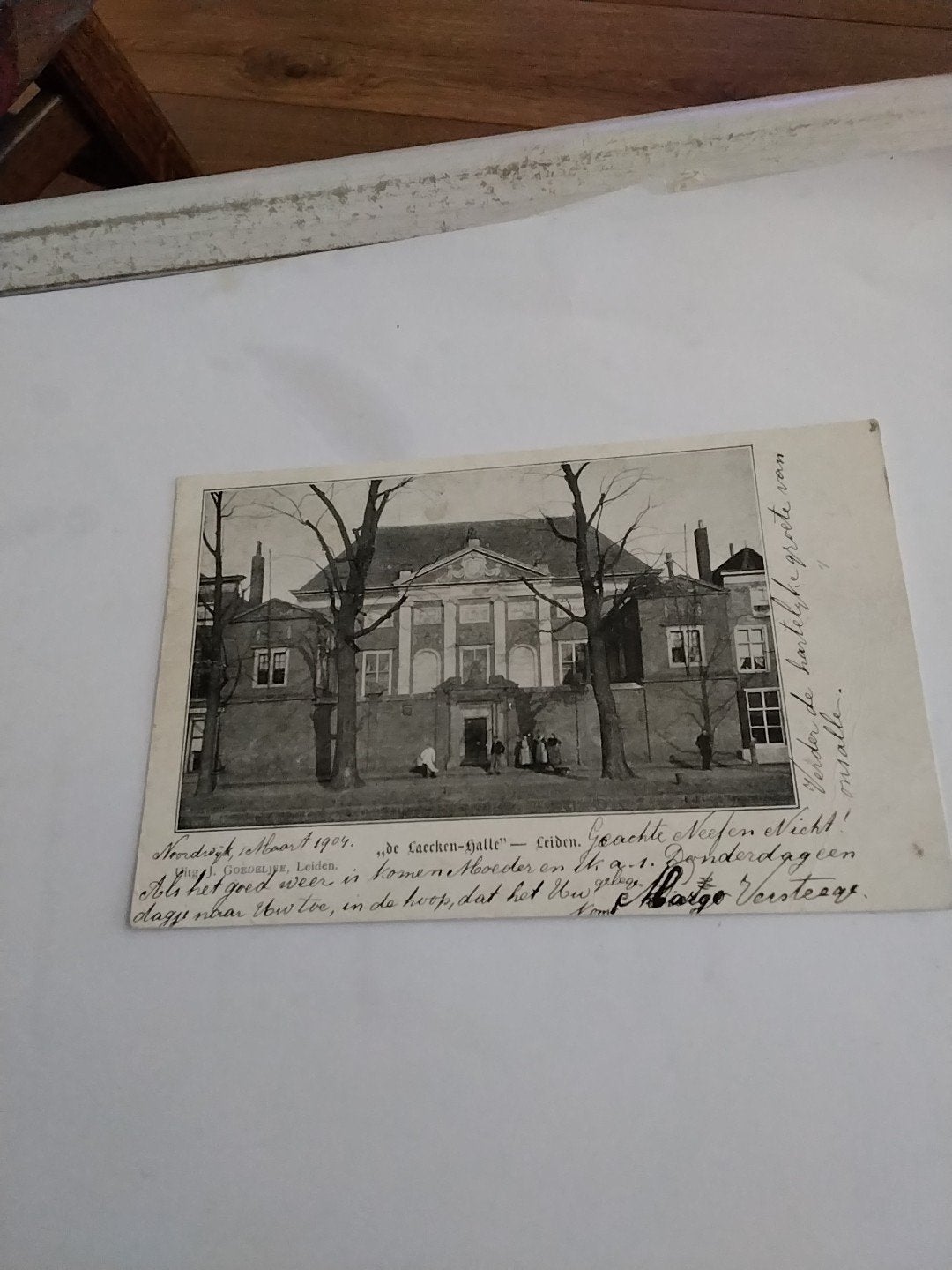 Oude briefkaart 'De Laecken - halle'' Leiden, 1904, Ophalen of Verzenden, Voor 1920, Gelopen, Zuid-Holland