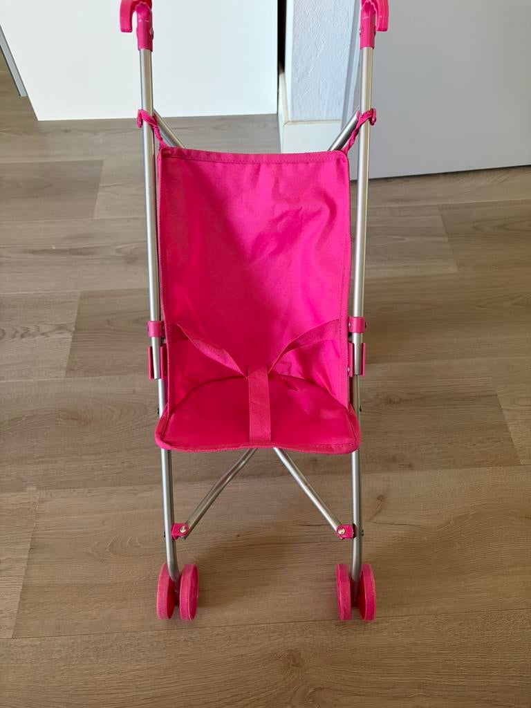 Buggy pop te koop, Kinderen en Baby's, Speelgoed | Poppen, Ophalen of Verzenden, Zo goed als nieuw, Babypop