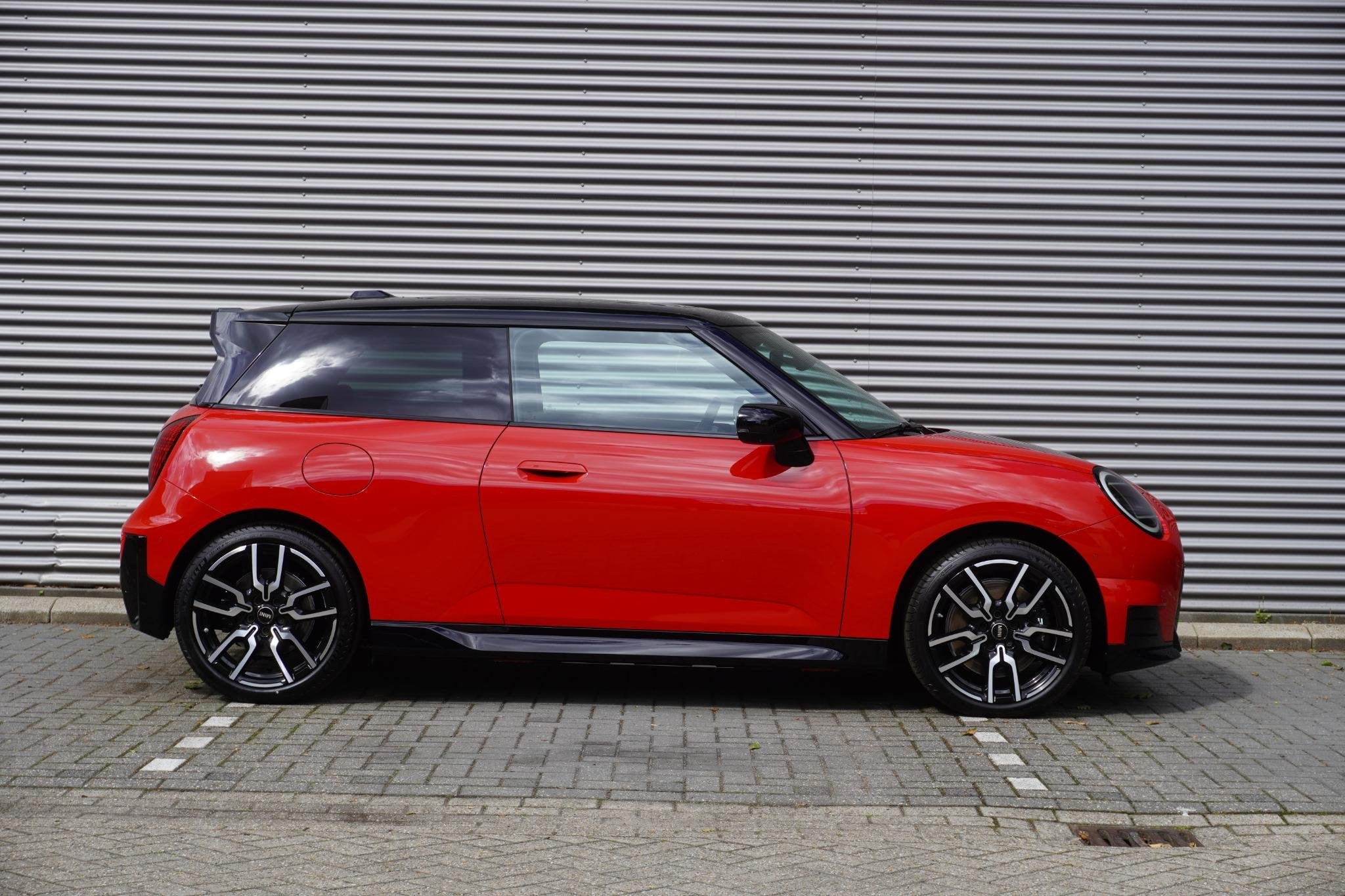 MINI Cooper E John Cooper Works Trim | Pakket L, Auto's, Stof, 41 kWh, Nieuw, 184 pk