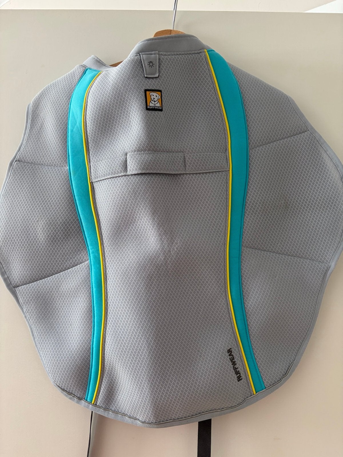 Koelvest hond Ruffwear, Ophalen of Verzenden, Zo goed als nieuw